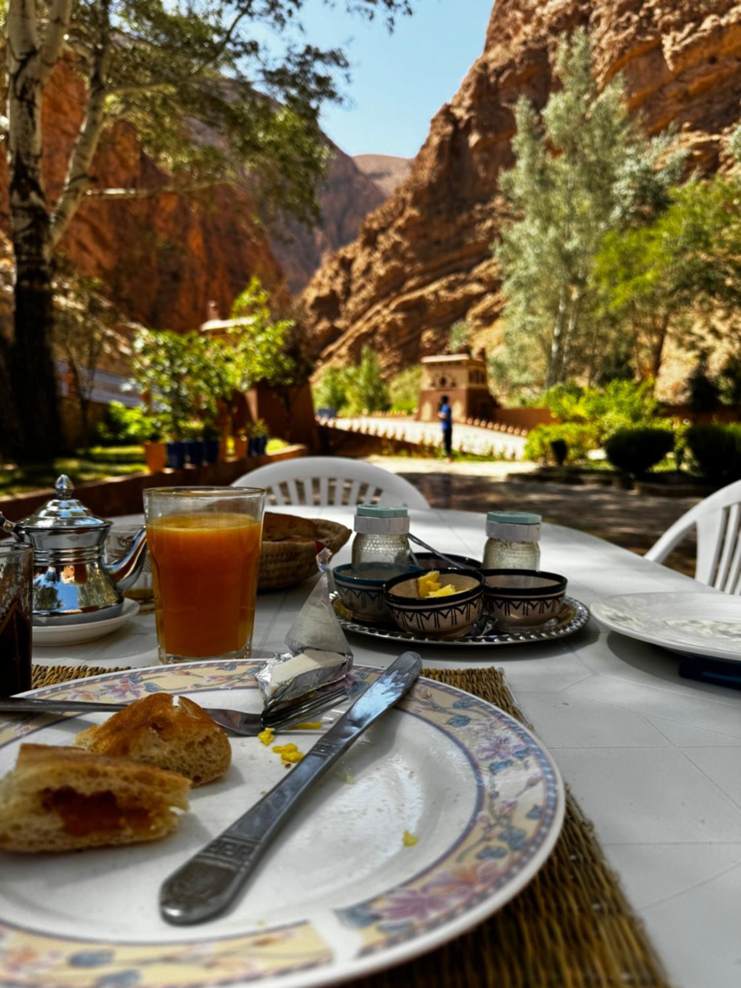 Berbere De La Montagne Hotel Imdiazene Εξωτερικό φωτογραφία